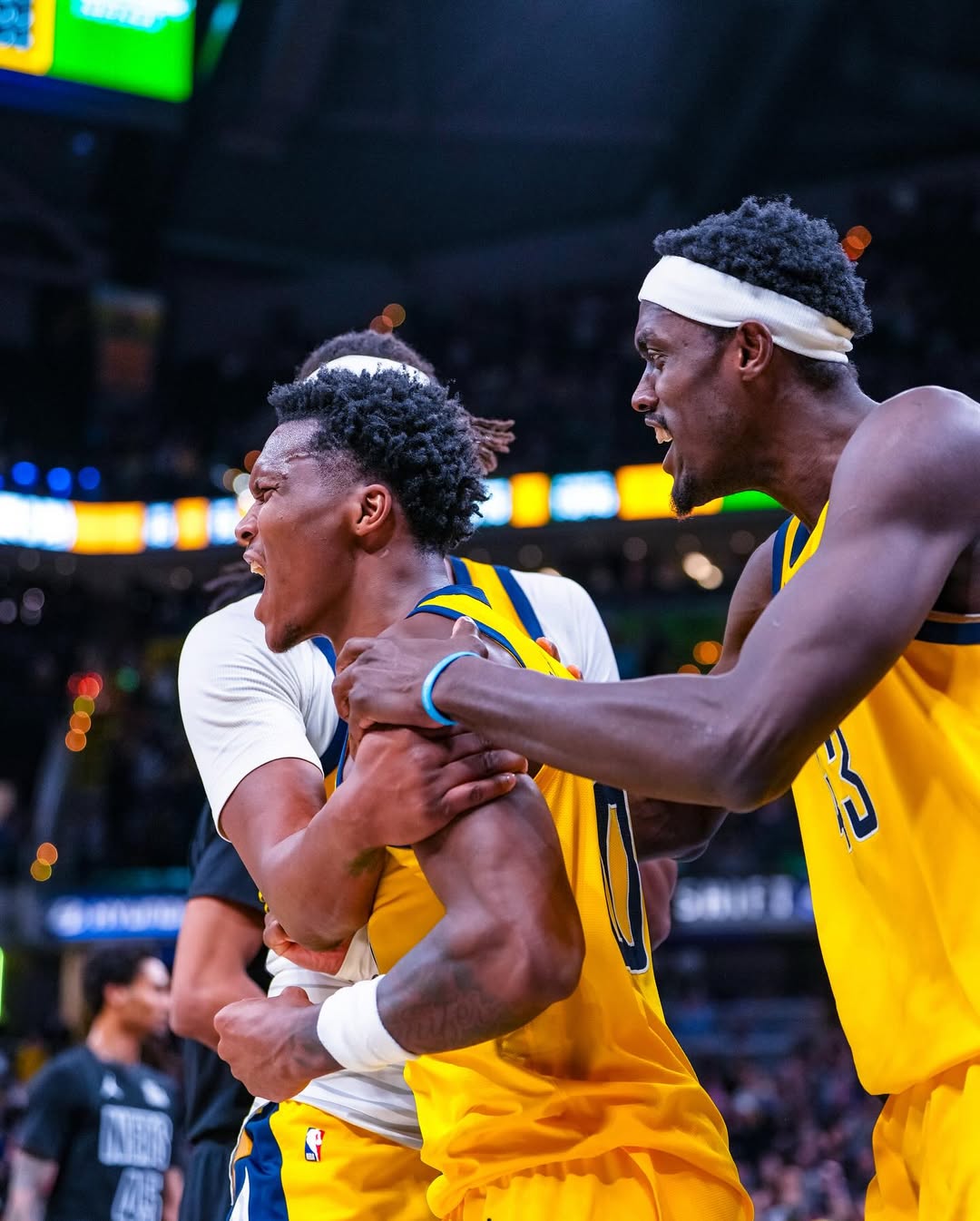 本内迪克特, iO, entit