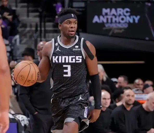 接受采访的, 特伦斯戴维