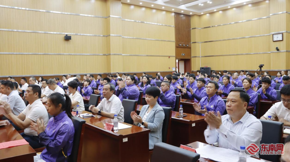 教练员代表, 运动项目中, 首次实现多